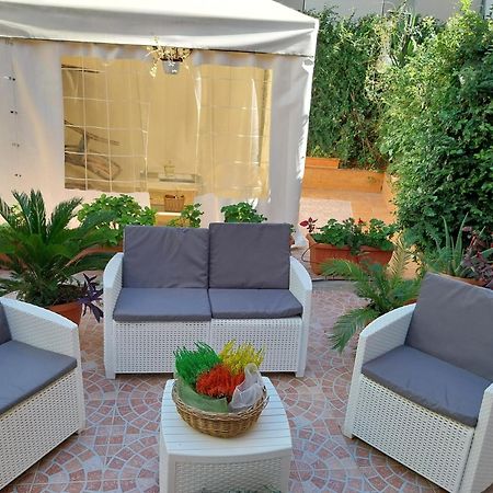 Il Giardino Di Marimar Lägenhet Exteriör bild