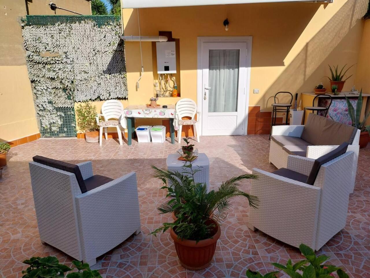 Il Giardino Di Marimar Lägenhet Exteriör bild