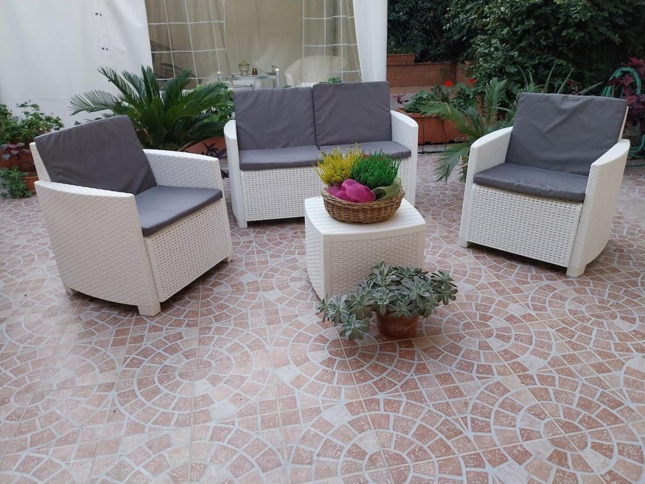 Il Giardino Di Marimar Lägenhet Exteriör bild